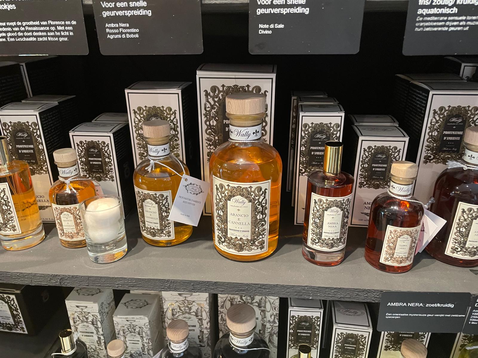 Exclusieve relatiegeschenken en kerstpakketten Exclusieve relatiegeschenken en kerstpakketten